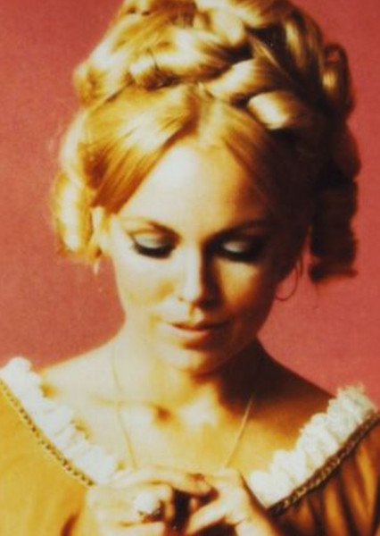 Angélique Bouchard photo