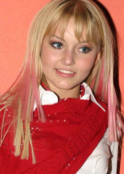 Angelique Boyer photo