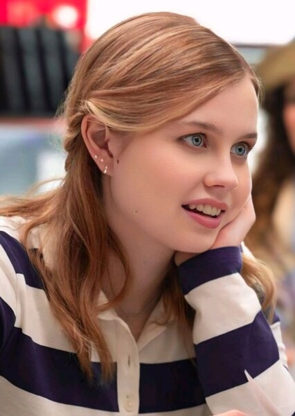 Angourie Rice photo