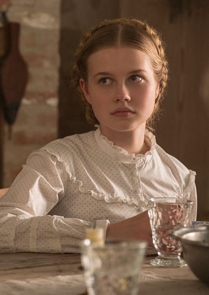 Angourie Rice photo