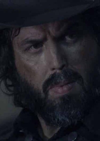 Angus Sampson photo