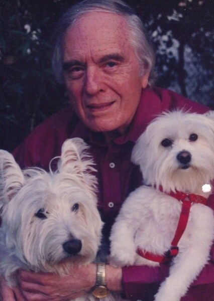 Angus Scrimm photo