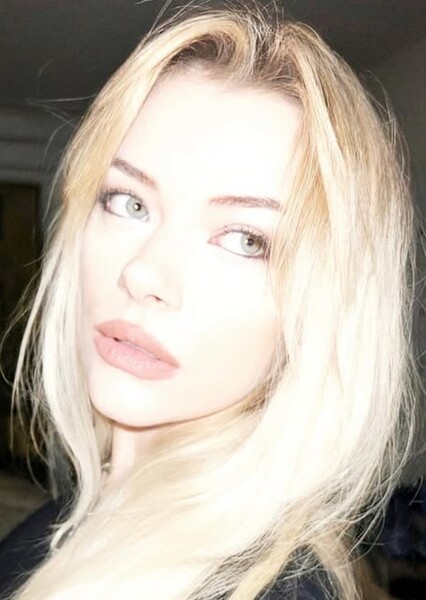 Anika Braun photo