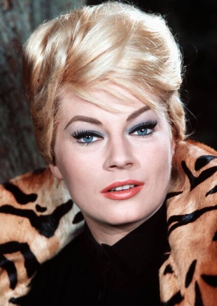 Anita Ekberg photo