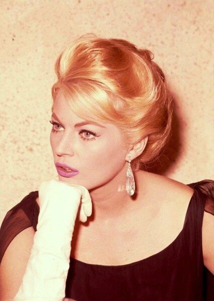 Anita Ekberg photo