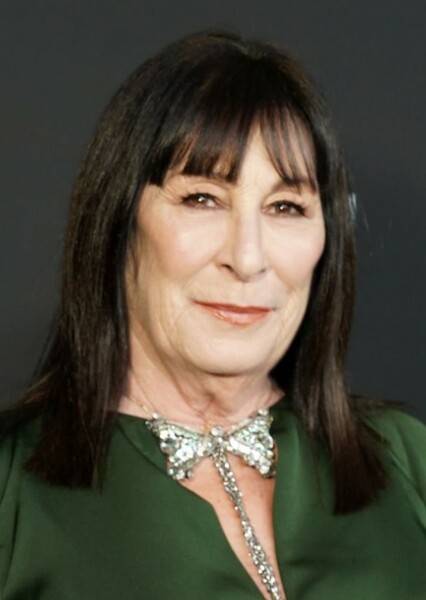 Anjelica Huston photo