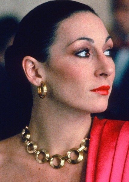 Anjelica Huston