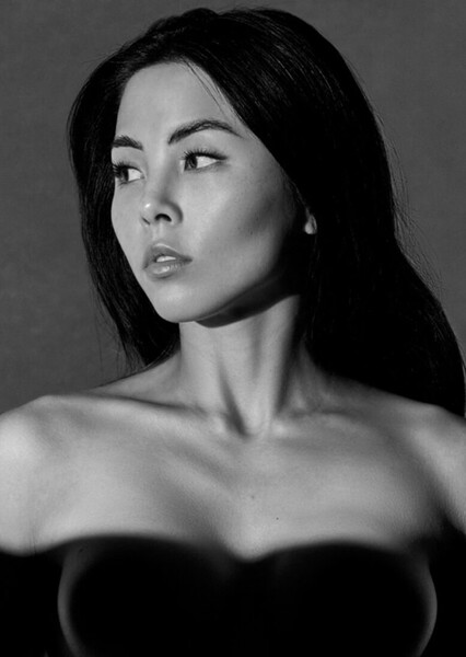 Anna Akana photo