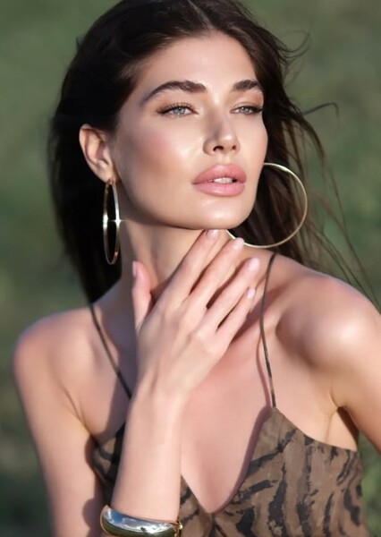 Anna Akhvlediani photo