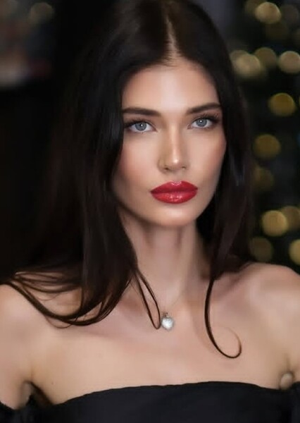Anna Akhvlediani photo
