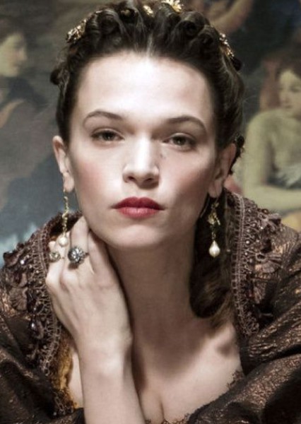 Anna Brewster photo