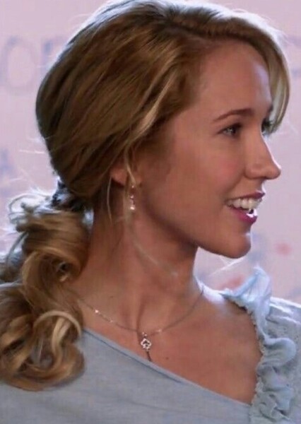Anna Camp photo