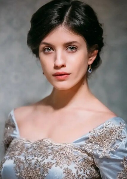 Anna Chipovskaya photo
