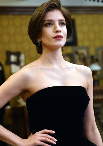 Anna Chipovskaya photo