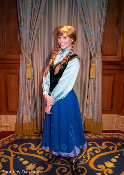 Anna (Frozen) photo