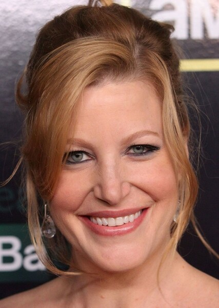 Anna Gunn photo