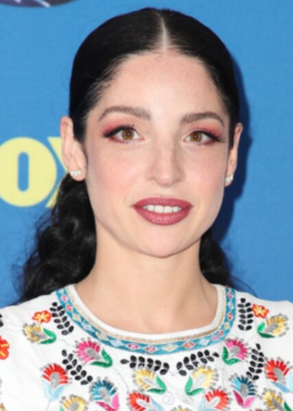 Anna Hopkins photo