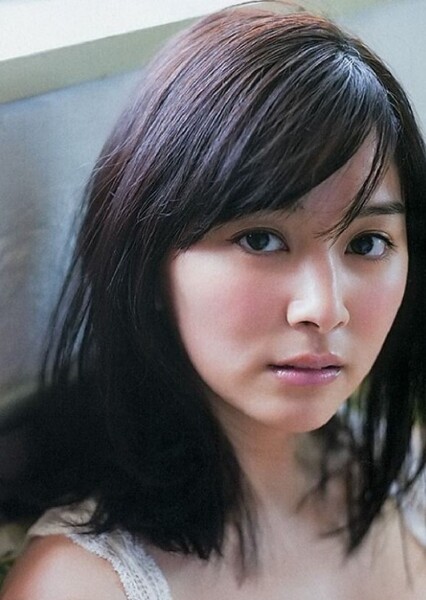 Anna Ishibashi
