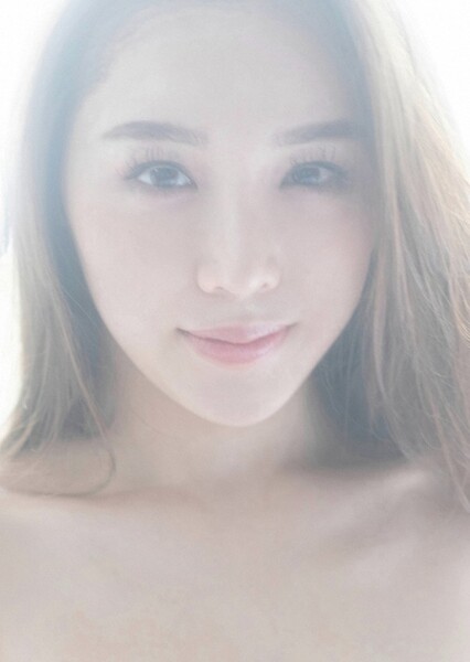 Anna Ishida