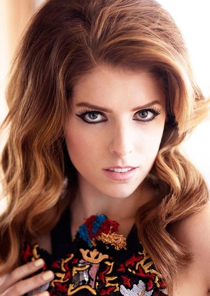 Anna Kendrick photo
