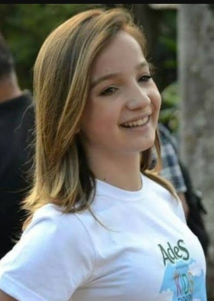 Anna Lyvia Padilha photo