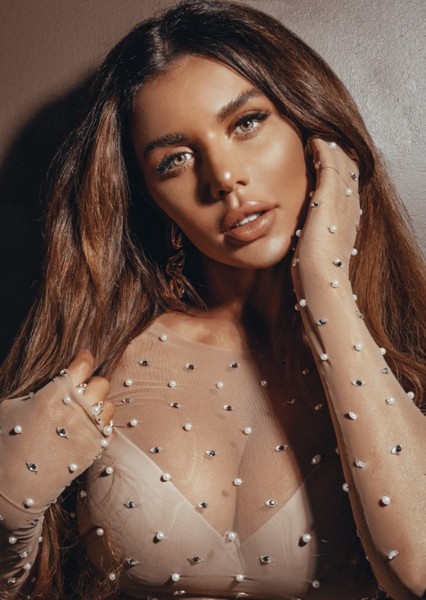 Anna Sedokova photo