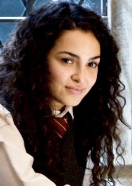Anna Shaffer photo