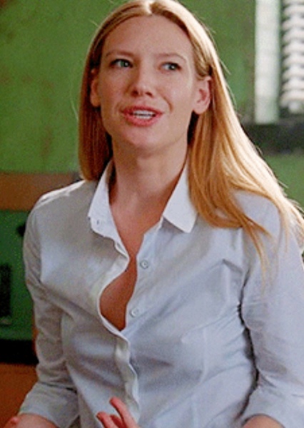 Anna Torv photo
