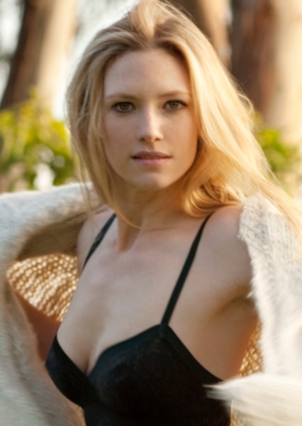 Anna Torv photo