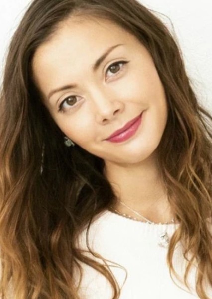 Anna Tsuchiya photo