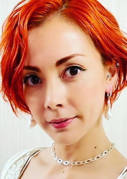 Anna Tsuchiya photo