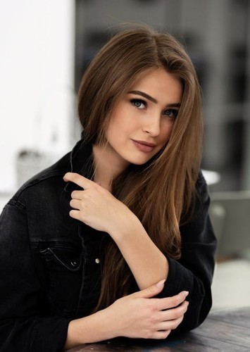 Anna Von Klinski photo