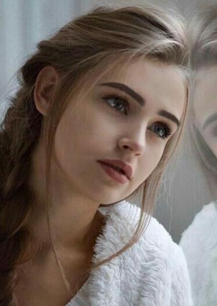 Anna Von Klinski photo
