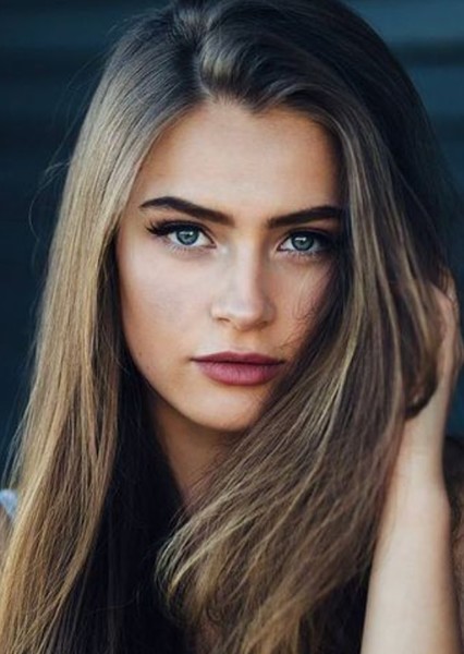 Anna Von Klinski photo
