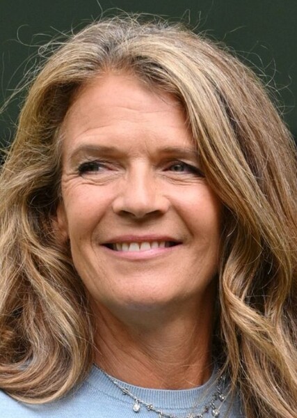 Annabel Croft