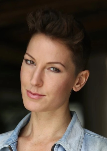 Annabel Wood