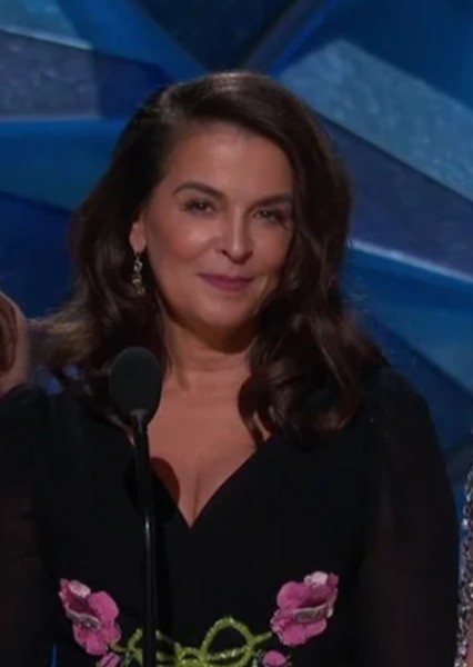 Annabella Sciorra photo