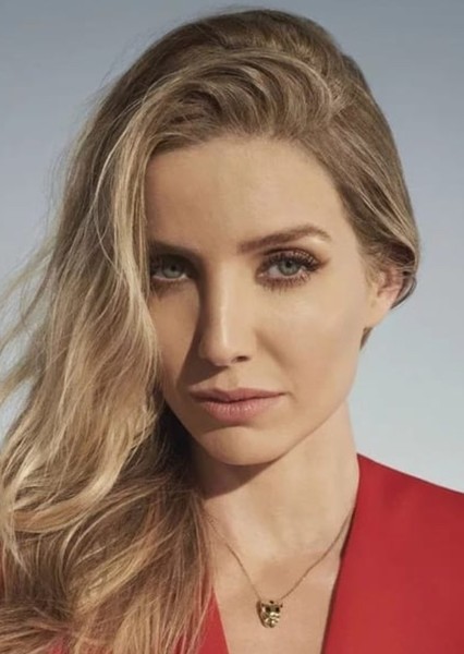 Annabelle Wallis photo