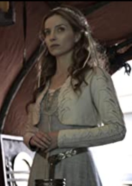 Annabelle Wallis photo
