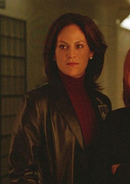 Annabeth Gish photo