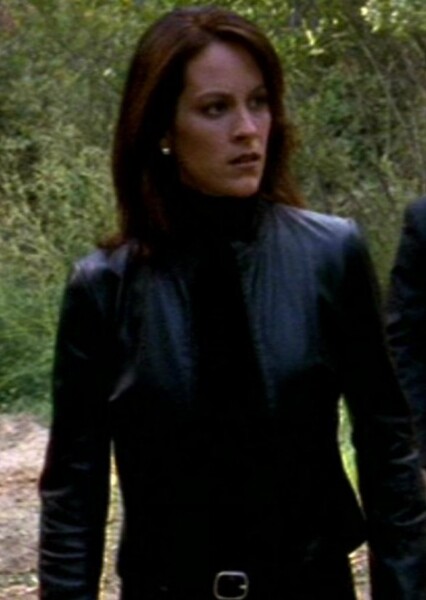 Annabeth Gish photo