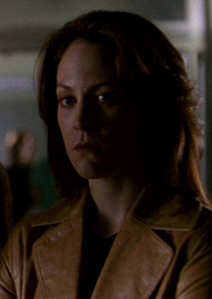 Annabeth Gish photo