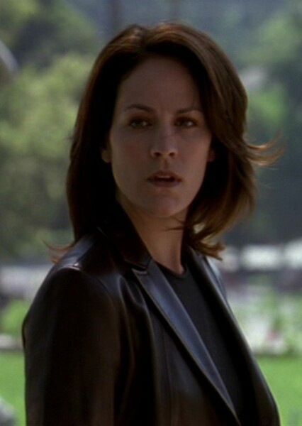 Annabeth Gish photo