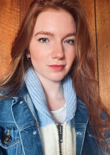 Annalise Basso photo