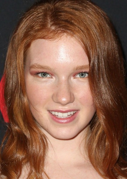 Annalise Basso photo