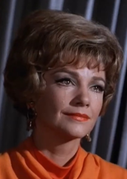 Anne Baxter