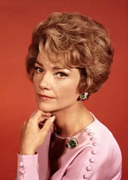 Anne Baxter photo