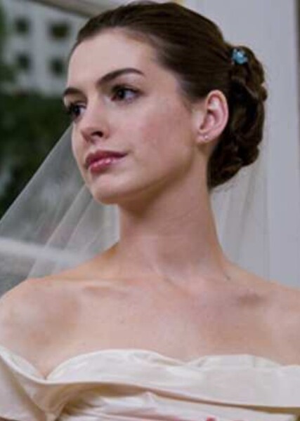 Anne Hathaway photo