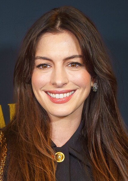 Anne Hathaway photo