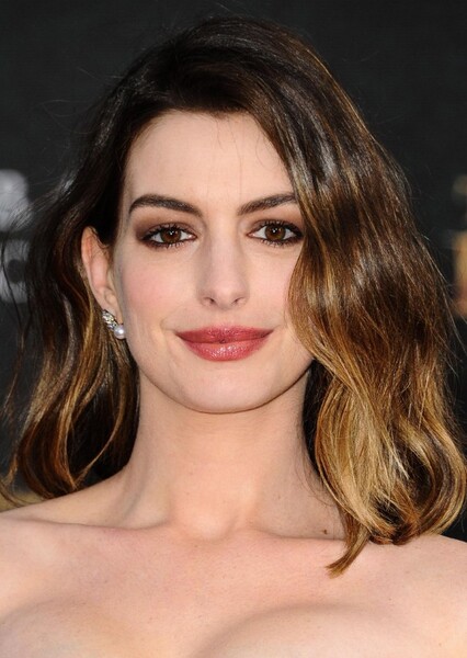 Anne Hathaway photo
